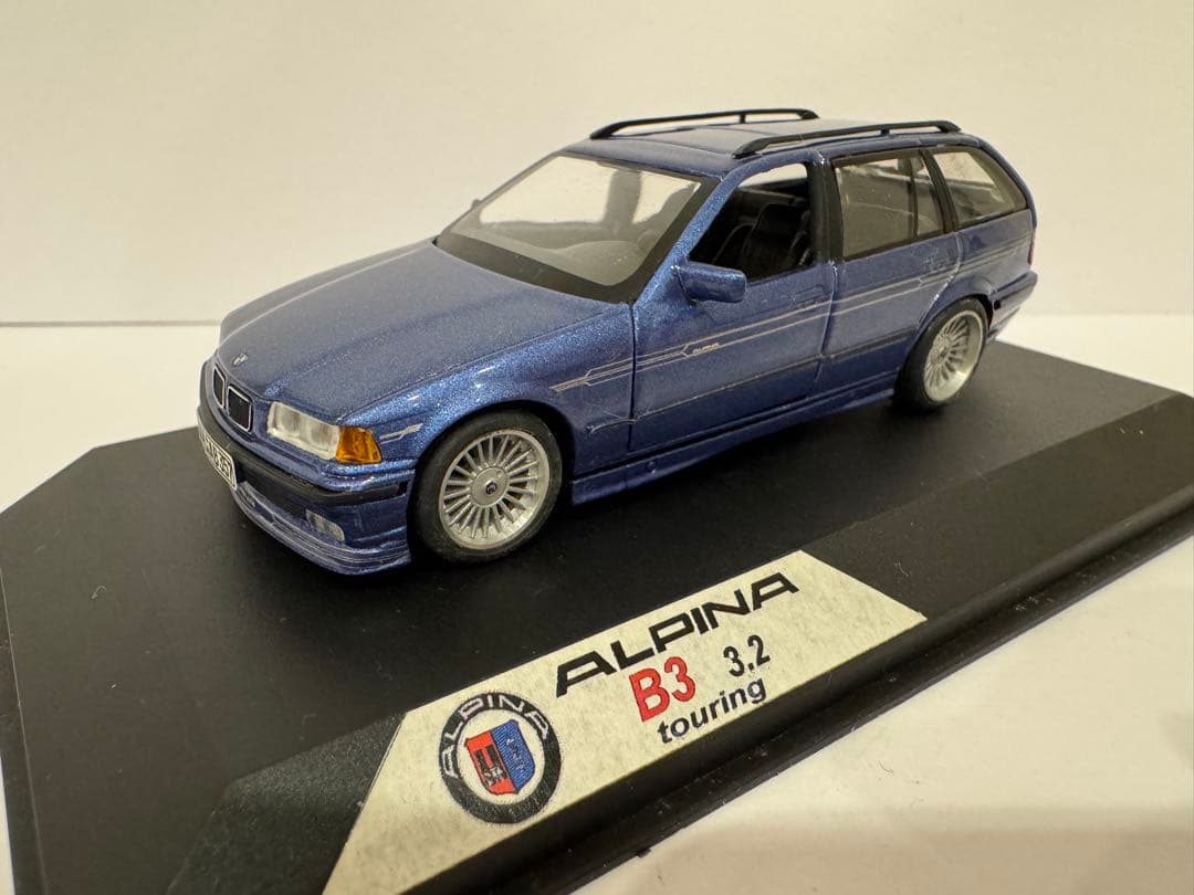 JM-model  アルピナ B3 3.2 ドイツ職人によるカスタム