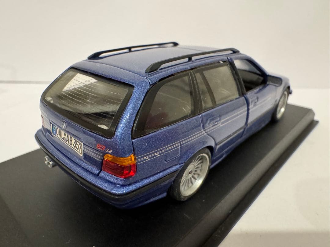 JM-model  アルピナ B3 3.2 ドイツ職人によるカスタム