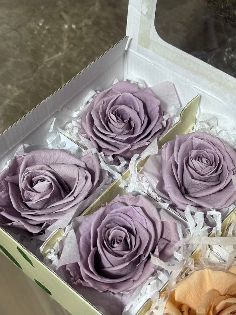 フレッシュルックプレミアムローズ　ラベンダー4輪&シャーベットオレンジ2輪