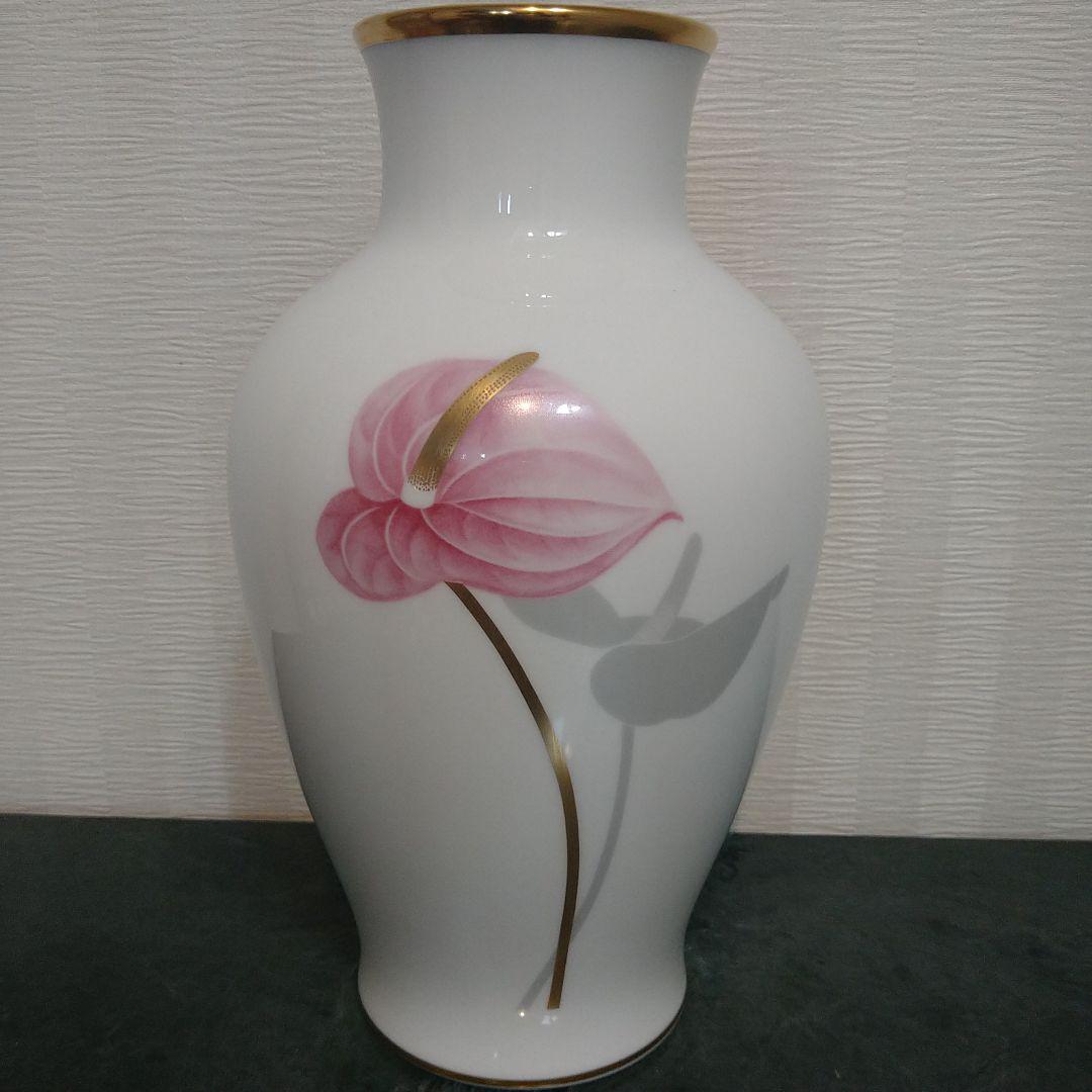 レア柄【大倉陶園】 アンスリウム柄 花瓶 風水