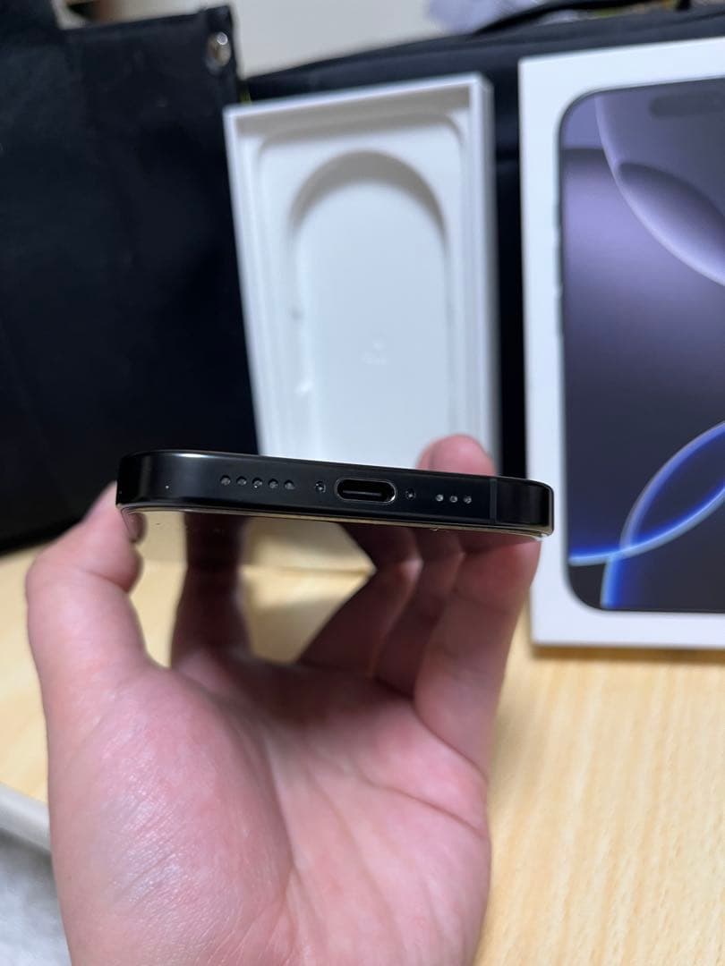 iPhone16pro 本体