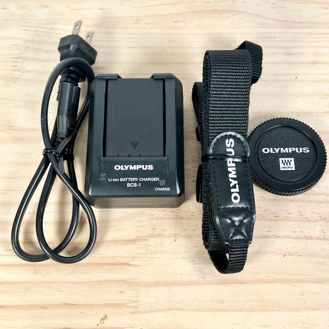 OLYMPUS PEN E-PL7 ボディ ホワイト ショット2868回