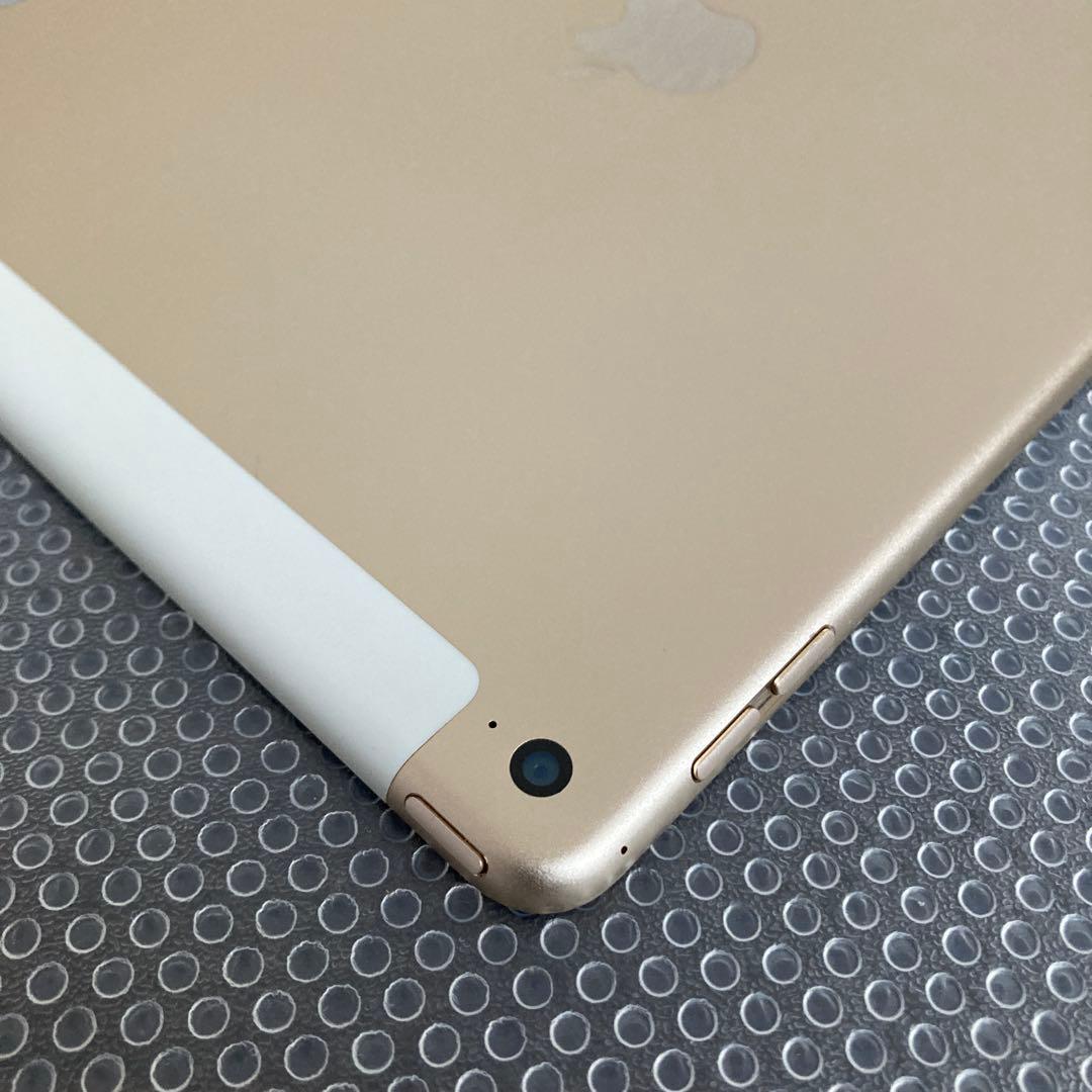 352【早い者勝ち】電池良好☆iPad Air2 第2世代 16GB ドコモ☆