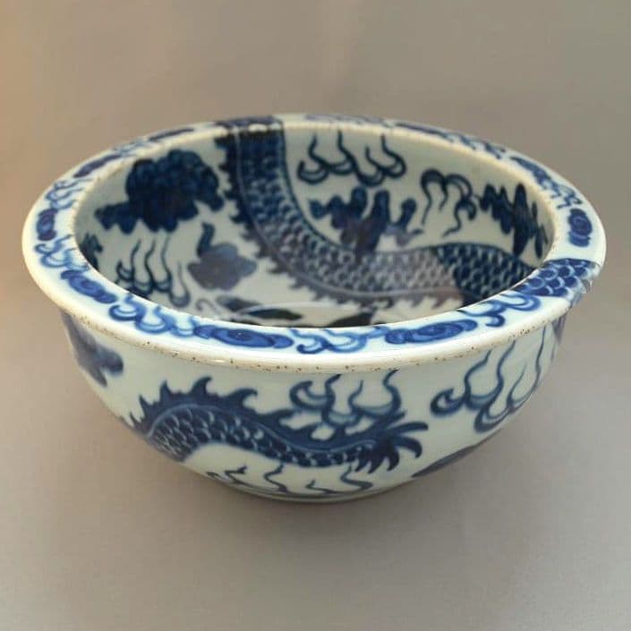 大明嘉靖年製款『青花雲龍紋碗』 五爪龍　仿古　古陶磁　中国古玩　景徳鎮風　古美術