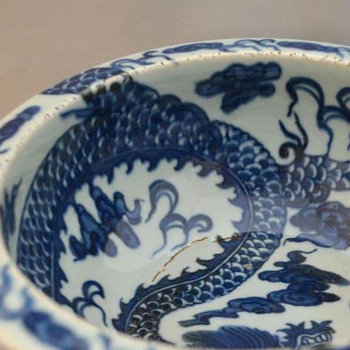 大明嘉靖年製款『青花雲龍紋碗』 五爪龍　仿古　古陶磁　中国古玩　景徳鎮風　古美術