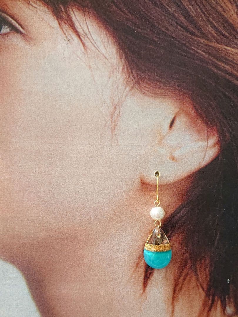 ≪309 パールターコイズ≫レジンピアス 400円
