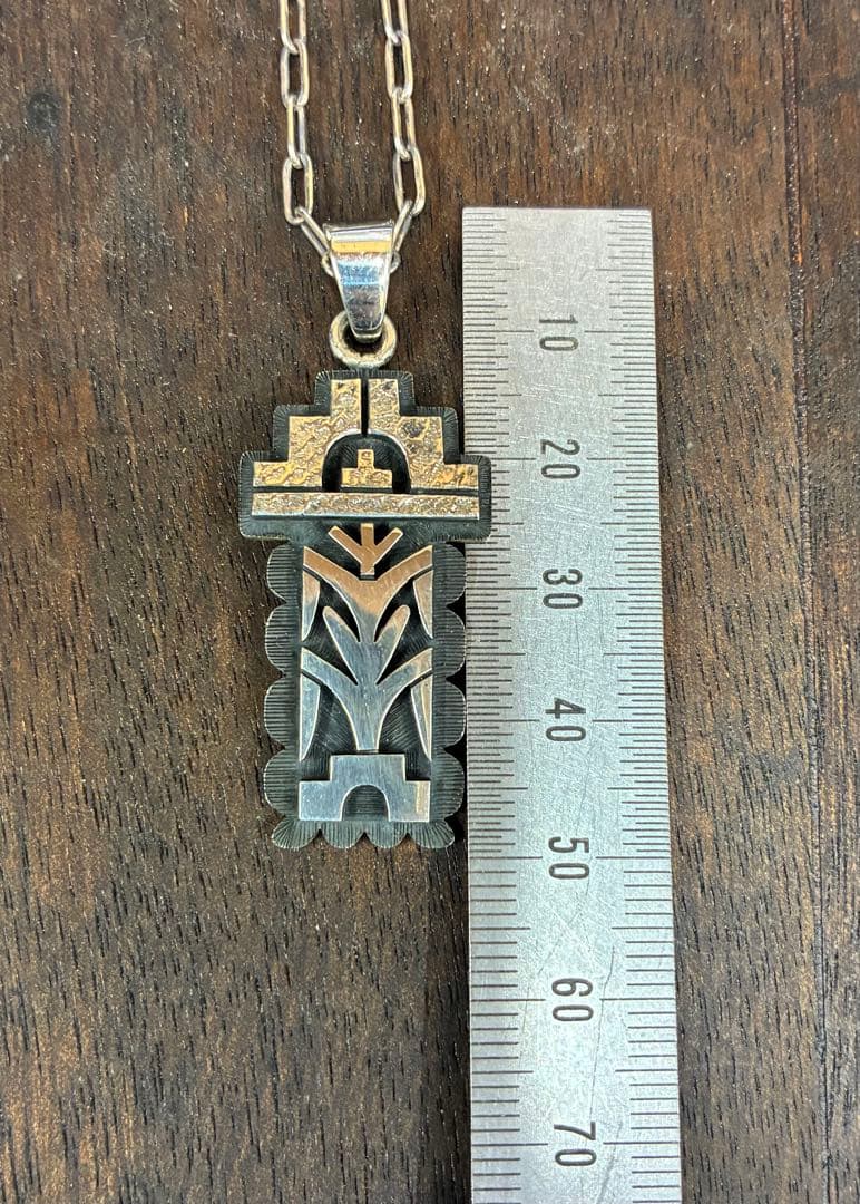 ルービンソウフキー　オーバーレイネックレス　Ruben Saufkie