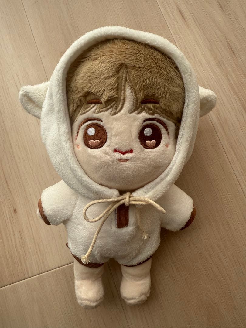 JIN ぬいぐるみ 20cm ＋チャムチ服