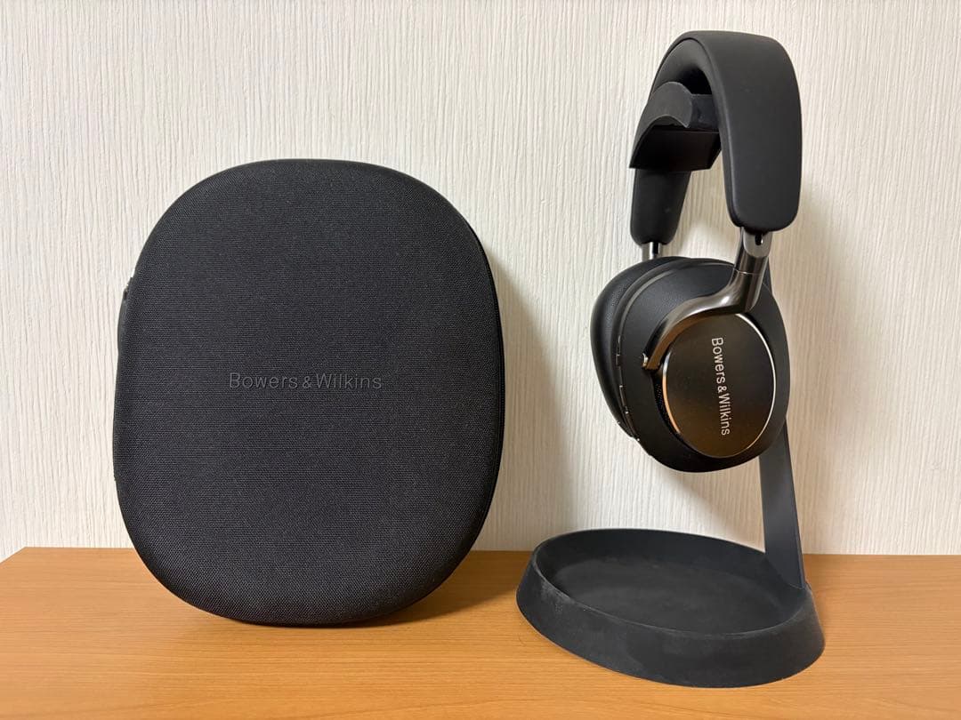 Bowers & Wilkins B&W Px8 ブラック