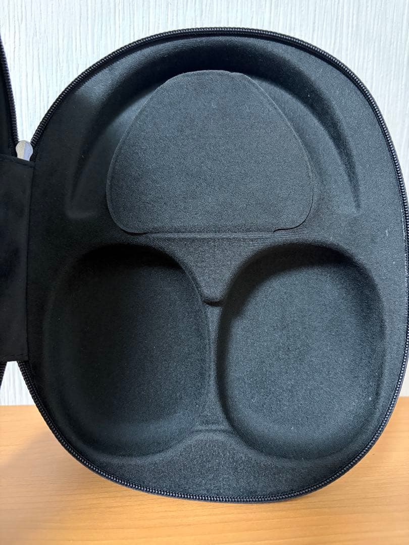 Bowers & Wilkins B&W Px8 ブラック