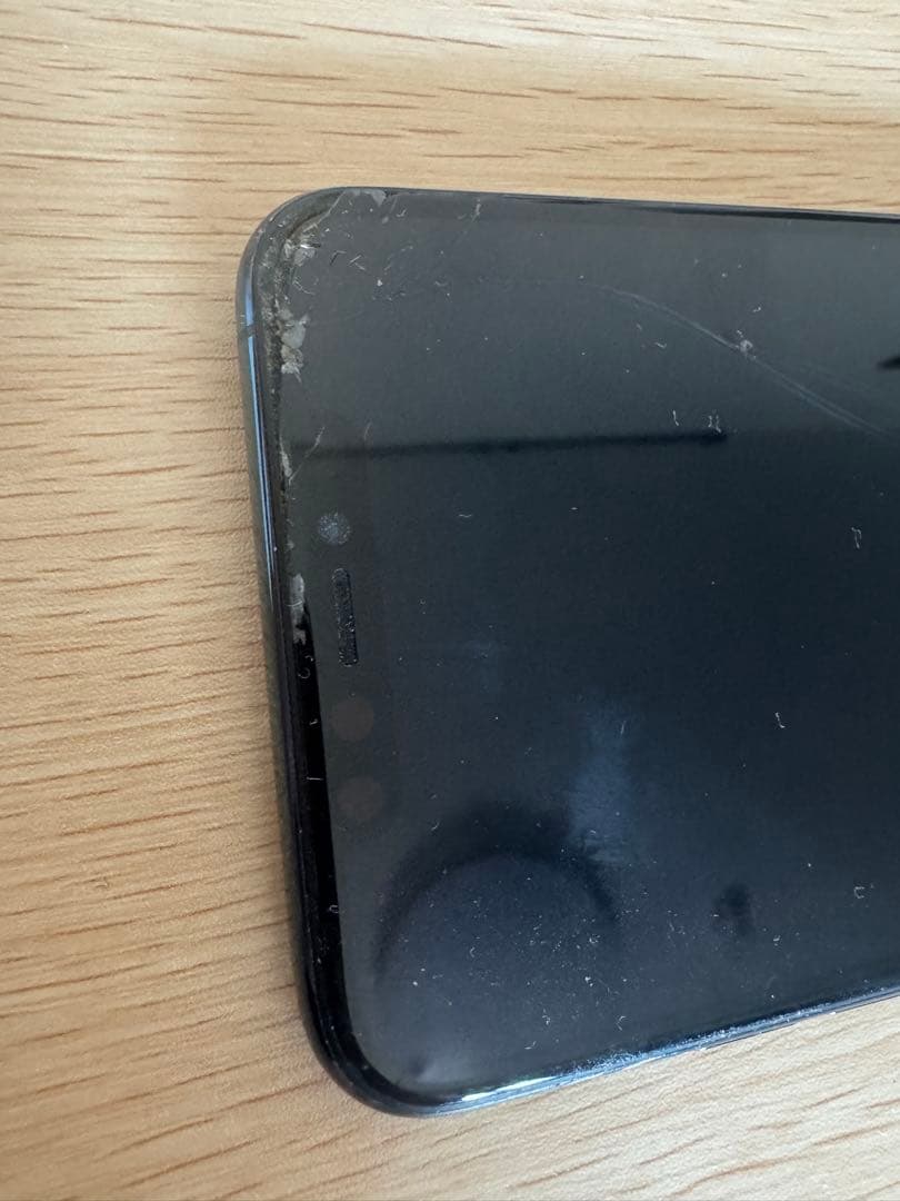 Apple iPhone 11 ProMAX スペースグレー 画面ひびあり