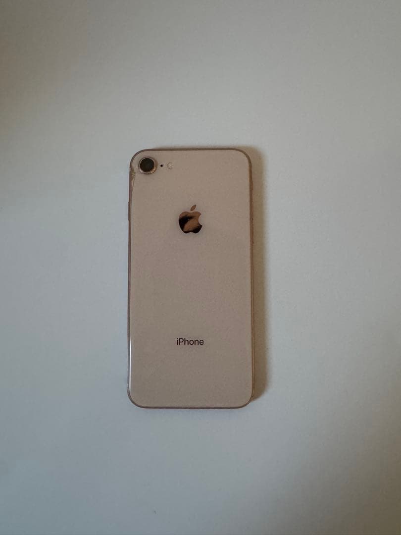iPhone 8 SIMフリー
