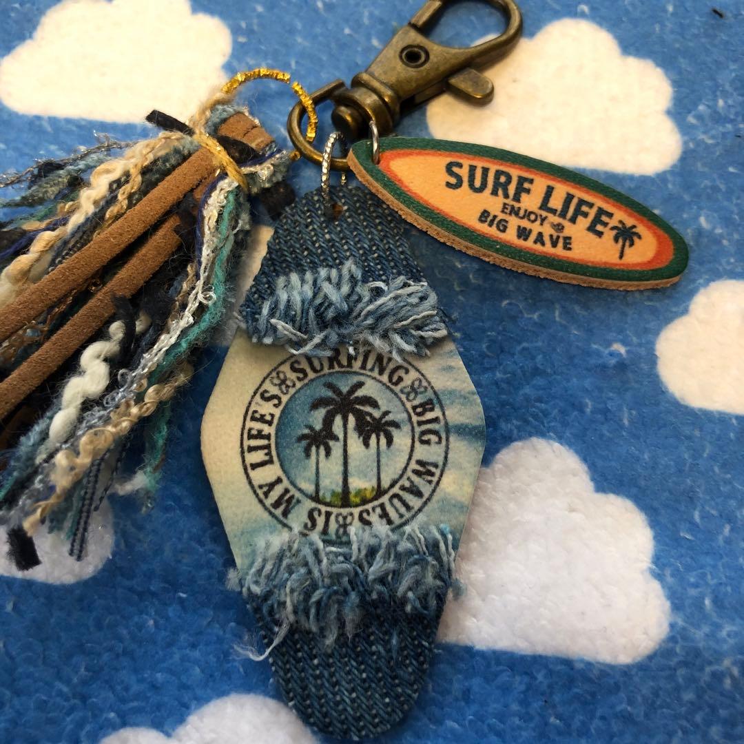 革タグ　キーホルダー　チャーム　ストラップ　ハンドメイド　T-10