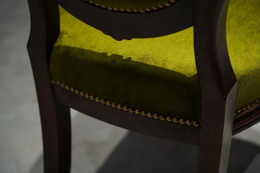 イギリスアンティーク　サロンチェア　 Victorian salon chair