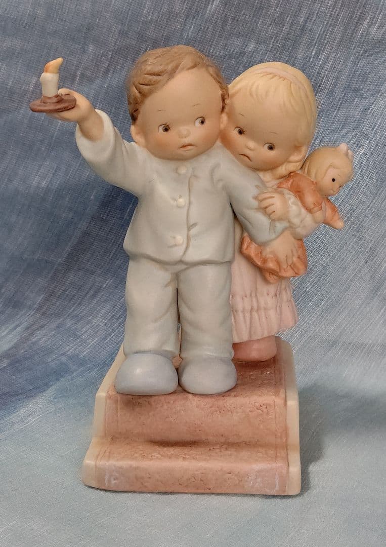 マーベルルーシー アトウェル \" 本当にサンタさん かな？ \"