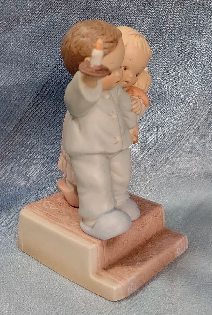 マーベルルーシー アトウェル \" 本当にサンタさん かな？ \"