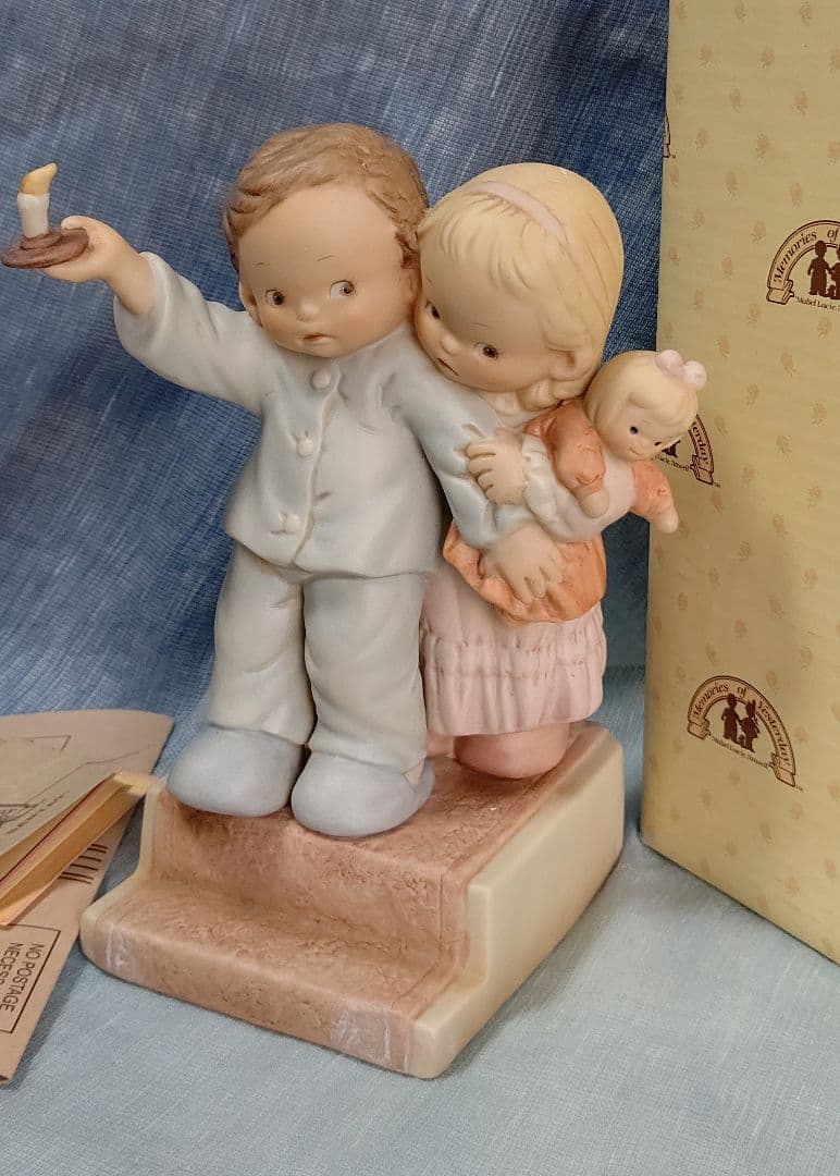 マーベルルーシー アトウェル \" 本当にサンタさん かな？ \"