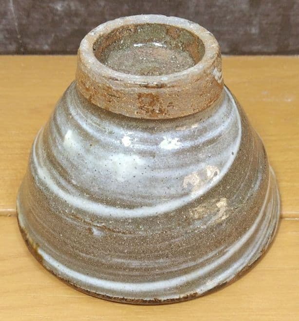 人間国宝 金城次郎 ぐい呑 栞 共箱 美品 やちむん 壺屋焼 壷屋焼