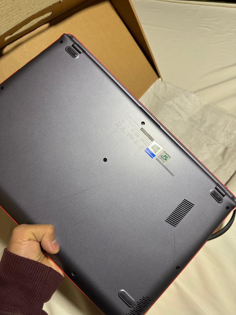 ASUS VivoBook シルバー 本体 ACアダプター付き