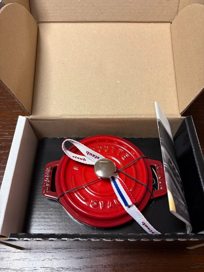 ストウブ ピコ・ココット 10 cm チェリー