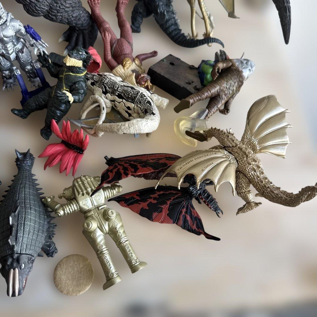 円谷プロ　ゴジラ 怪獣 フィギュア まとめ売り メカゴジラ キングギドラ 特撮