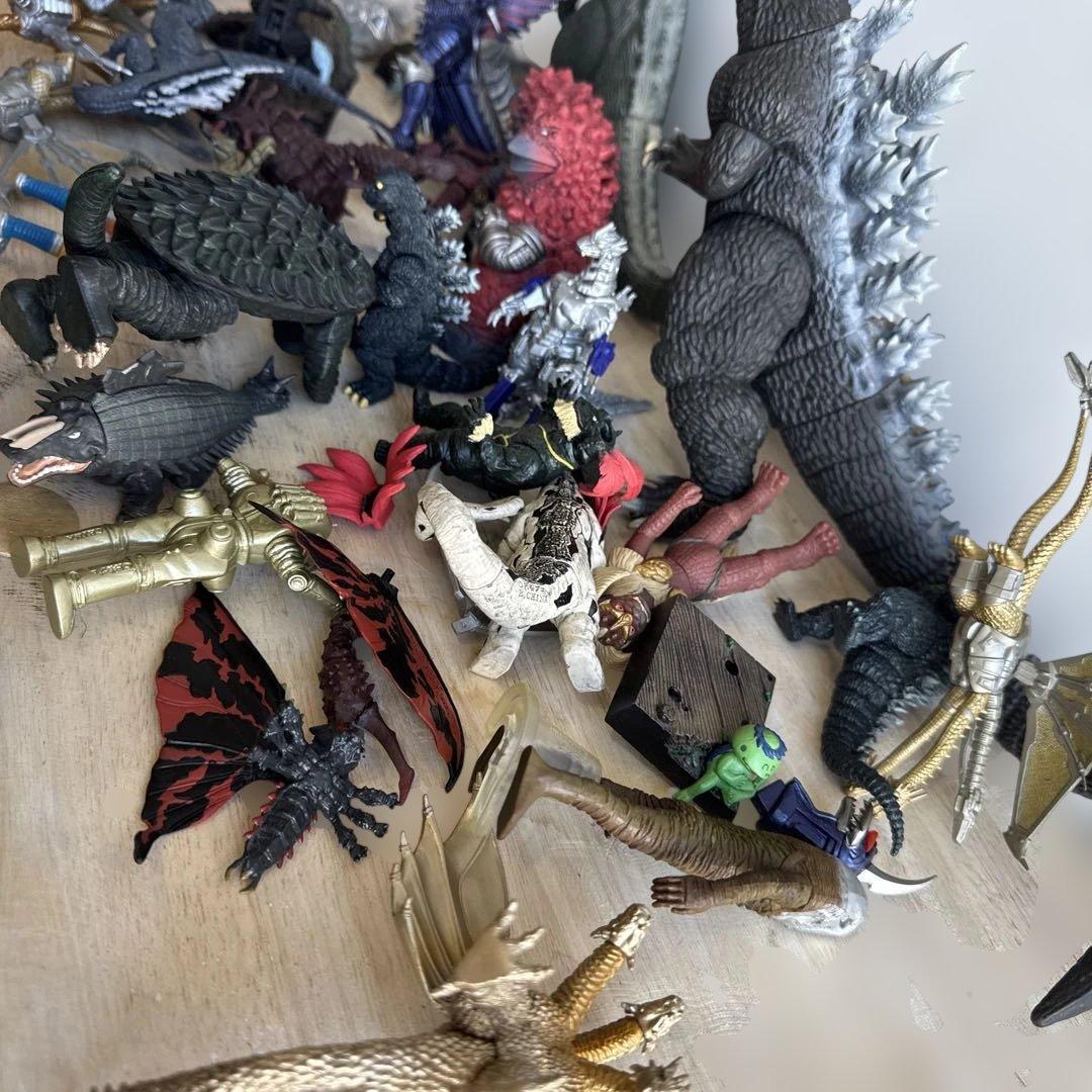 円谷プロ　ゴジラ 怪獣 フィギュア まとめ売り メカゴジラ キングギドラ 特撮
