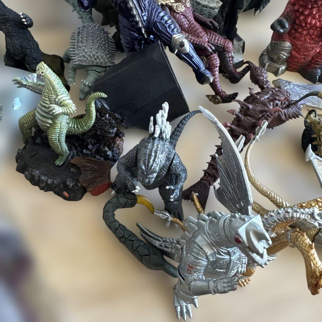 円谷プロ　ゴジラ 怪獣 フィギュア まとめ売り メカゴジラ キングギドラ 特撮