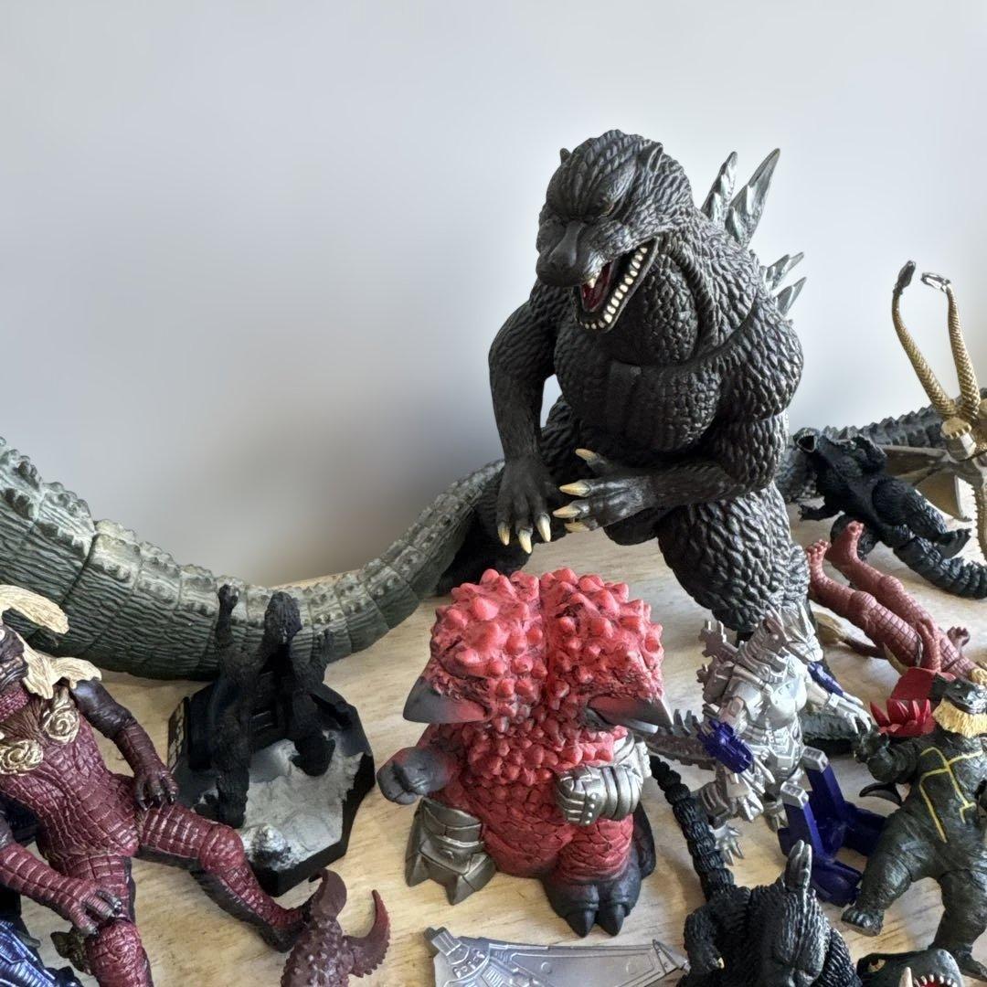 円谷プロ　ゴジラ 怪獣 フィギュア まとめ売り メカゴジラ キングギドラ 特撮