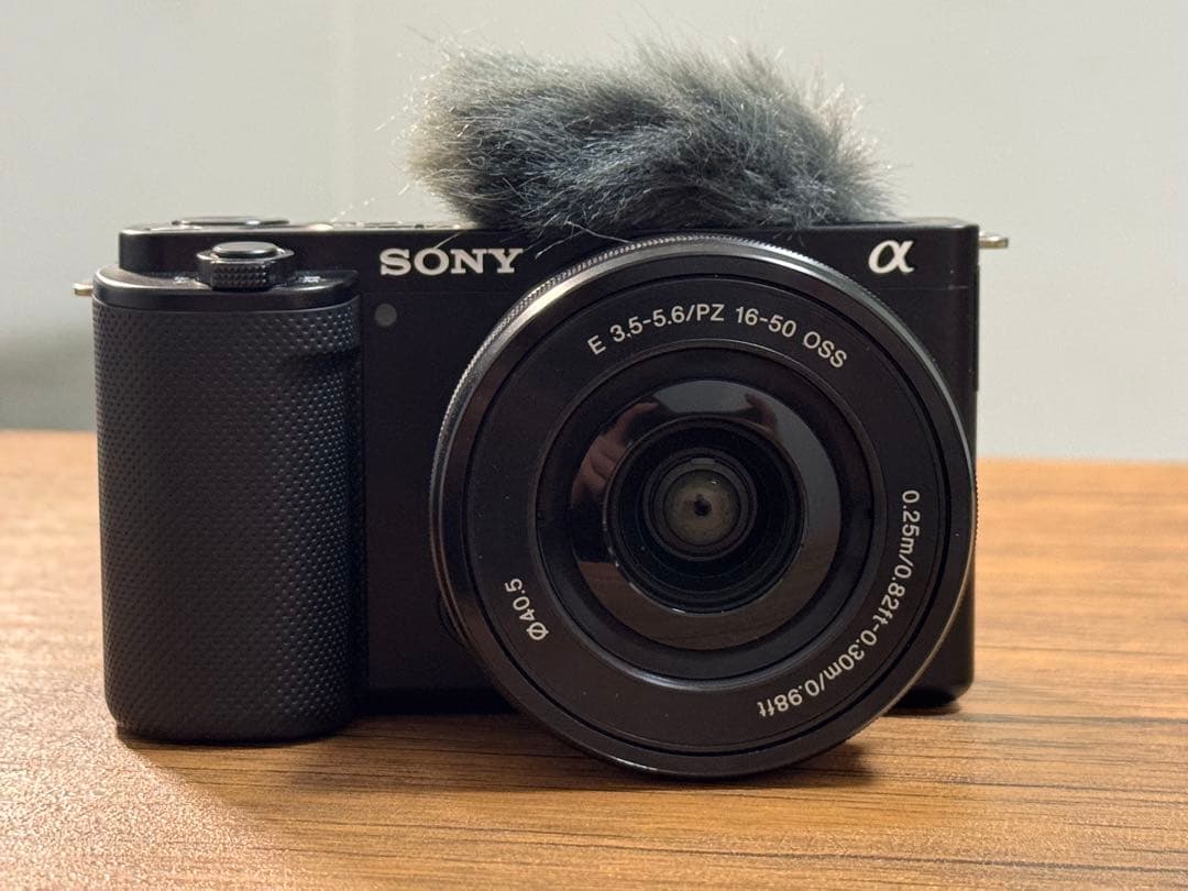 ソニー VLOGCAM ZV-E10 パワーズームレンズキット ブラック