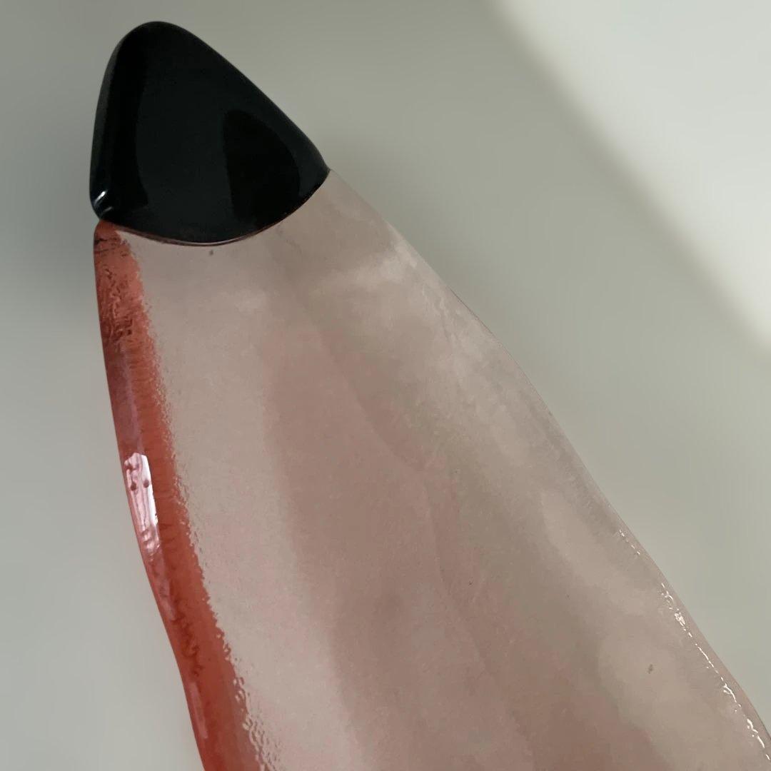 ピンクのガラス楕円形皿