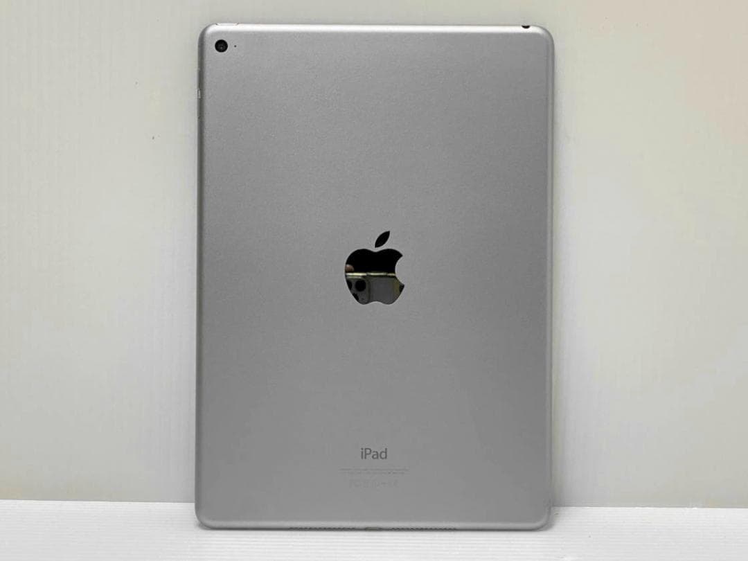 ☆*a様 iPad Air2 128GB A1566 MGTX2J/A 4HEW