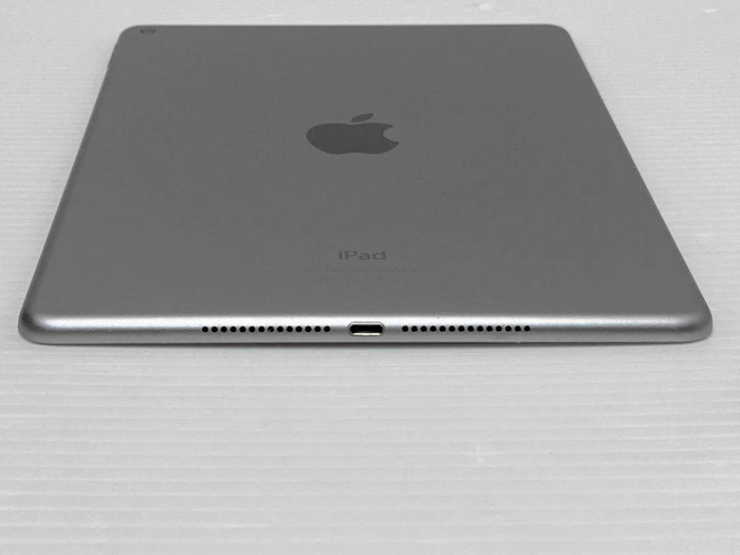 ☆*a様 iPad Air2 128GB A1566 MGTX2J/A 4HEW