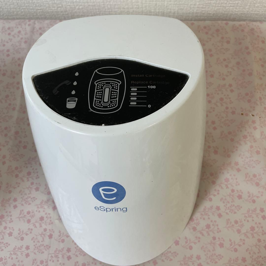 アムウェイeSpring 浄水器 本体と付属品