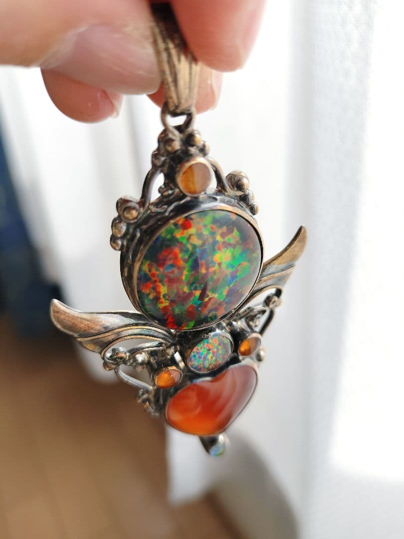 シャンカリ シルバー925 カーネリアンハート型ファイアーオパールペンダント琥珀