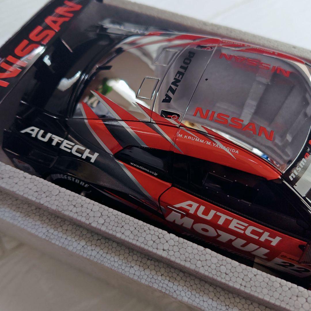 ミニカー AUTOart Nissan GT-R Racing 2008 Launch