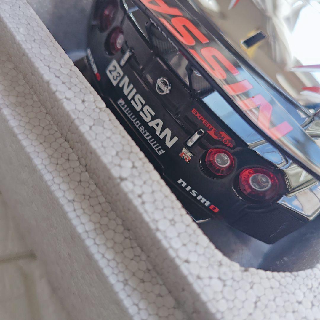 ミニカー AUTOart Nissan GT-R Racing 2008 Launch