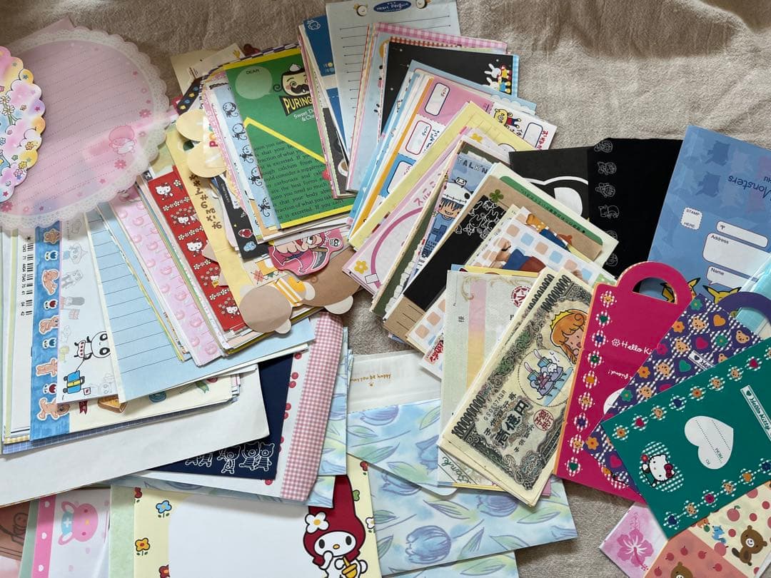 【まとめ売り】大量　平成レトロ　サンリオ　キャラクター メモ帳 付箋 セット