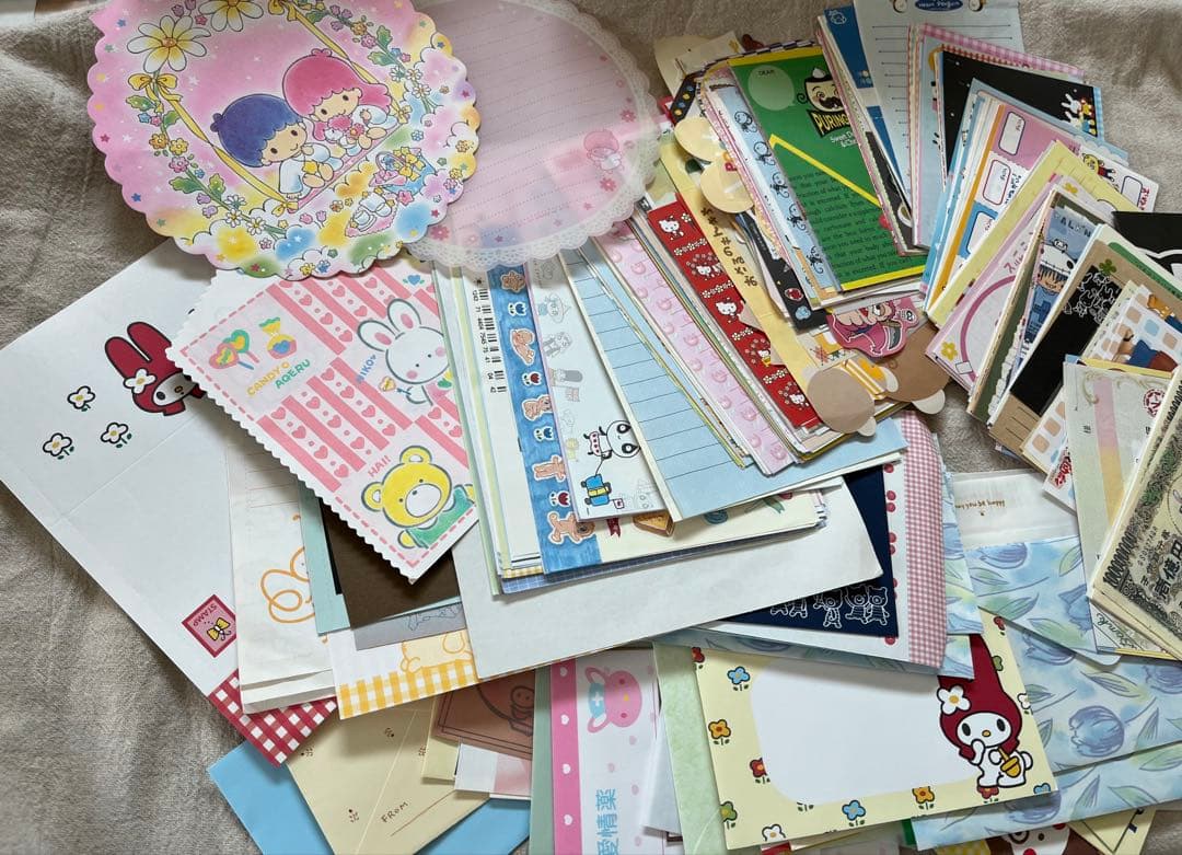 【まとめ売り】大量　平成レトロ　サンリオ　キャラクター メモ帳 付箋 セット