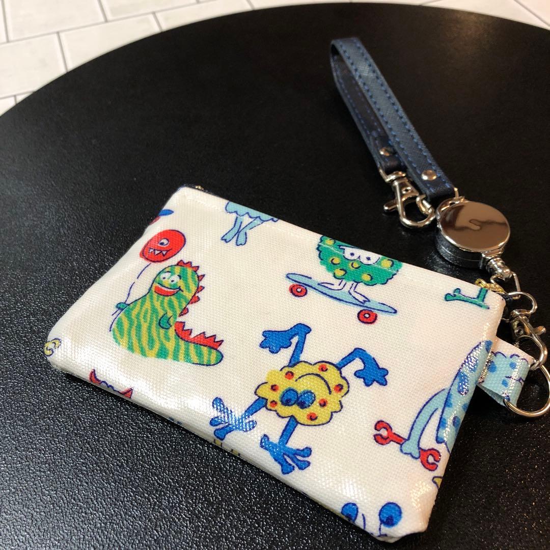 ☆大きめ！キャスキッドソンICパスケースキーリール付き付きラミネートハンドメイド