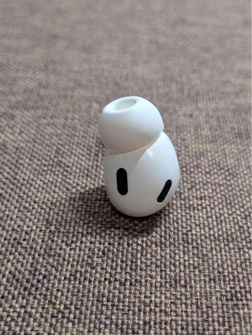 右耳 Apple AirPods Pro 第2世代 正規品 片耳1175