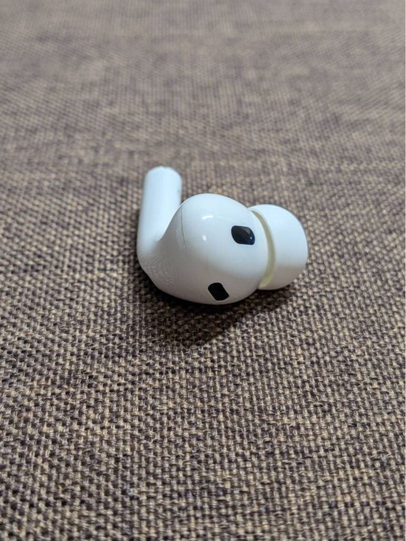 右耳 Apple AirPods Pro 第2世代 正規品 片耳1175