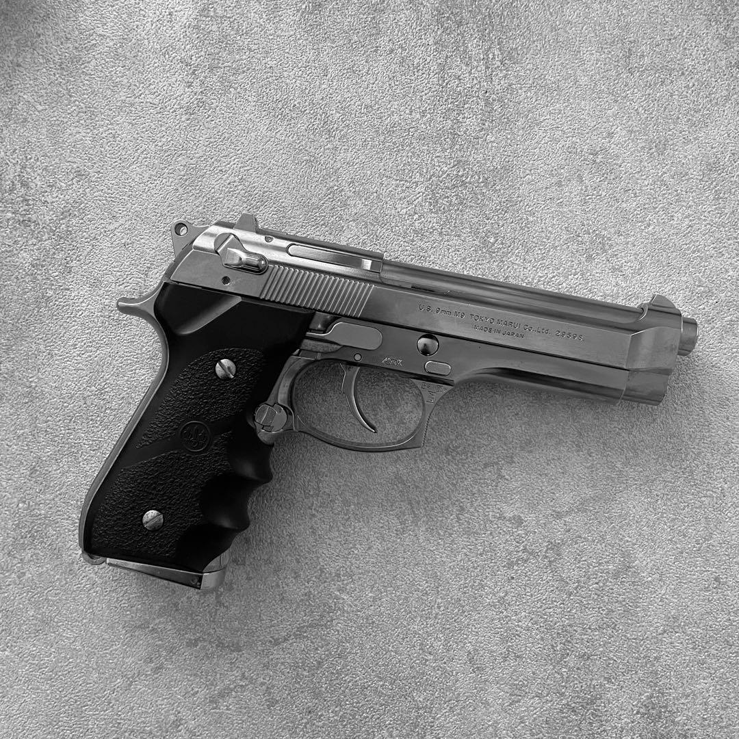 早い者勝ち　東京マルイ　ベレッタM9 クロムステンレス　ガスブローバック
