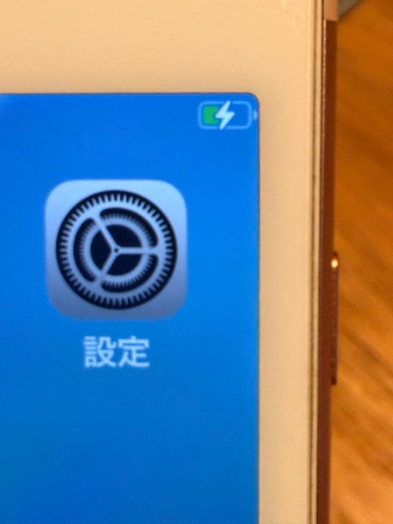 美品　iphone8plus ピンクゴルード