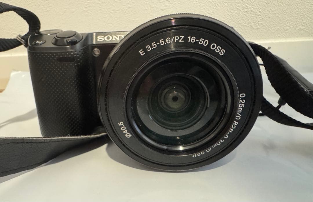 SONY NEX-5T ミラーレス一眼 E 16-50mm