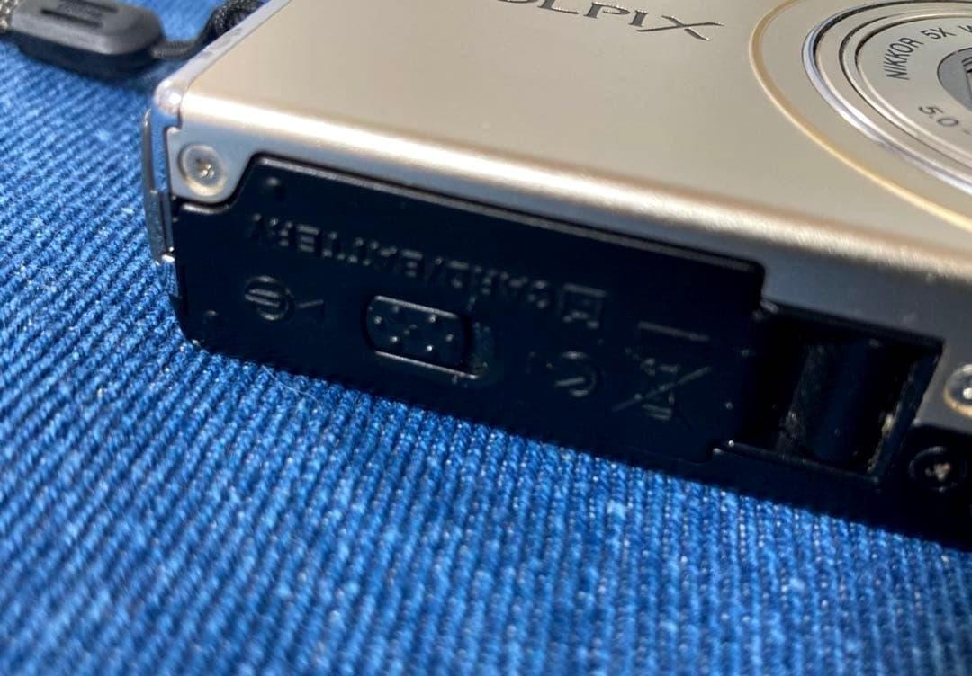 【訳あり】Nikon COOLPIX S640