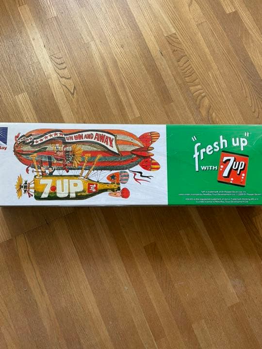 7up VOLVO (1:32)トレーラー