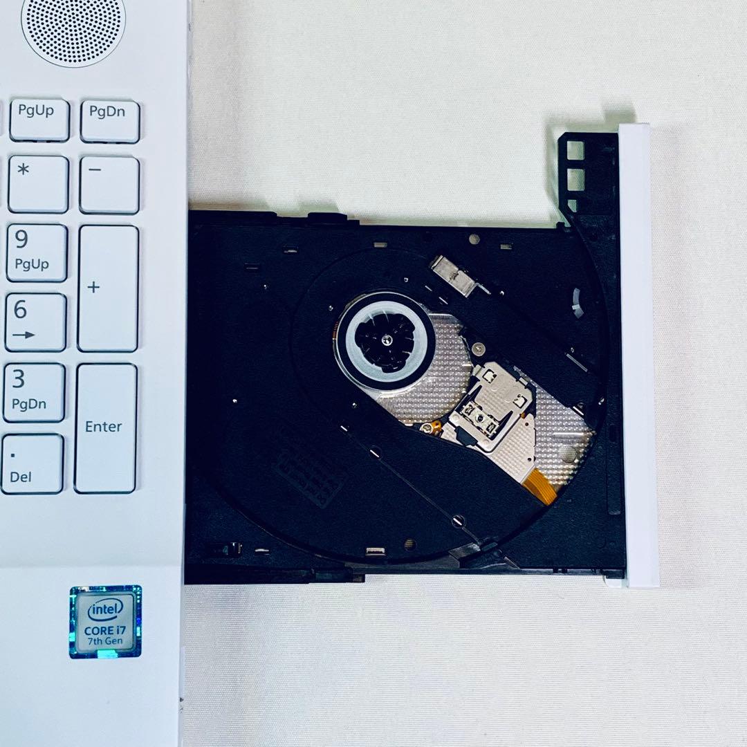 Core i7✨7世代✨SSD512GB✨16GB✨Office✨ノートパソコン