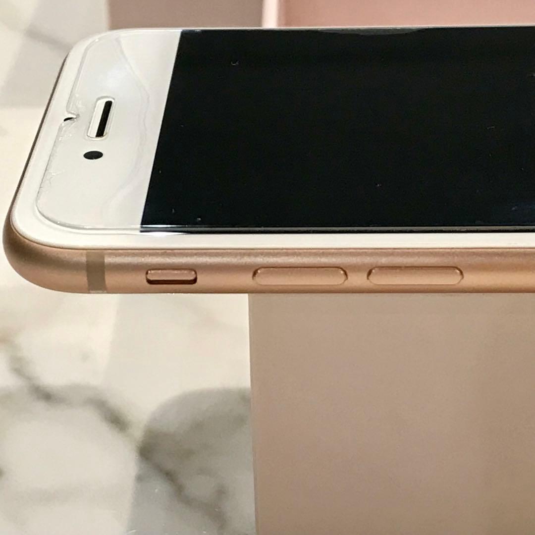 【美品】iPhone 8 SIMフリー ゴールド64GB 箱イヤホン充電器付き