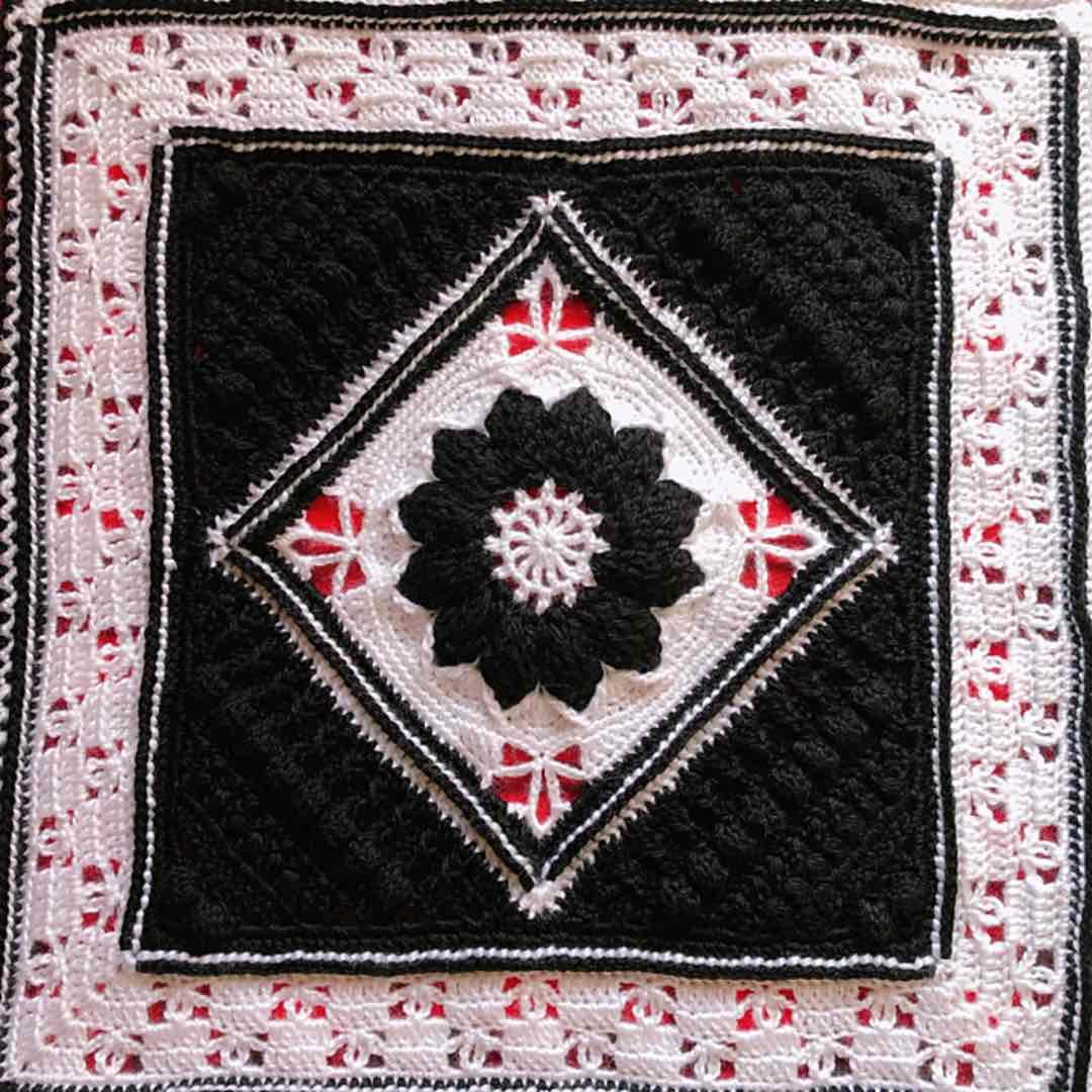 Alice in Wonderland♣︎KING♣︎ 手編みのブランケット