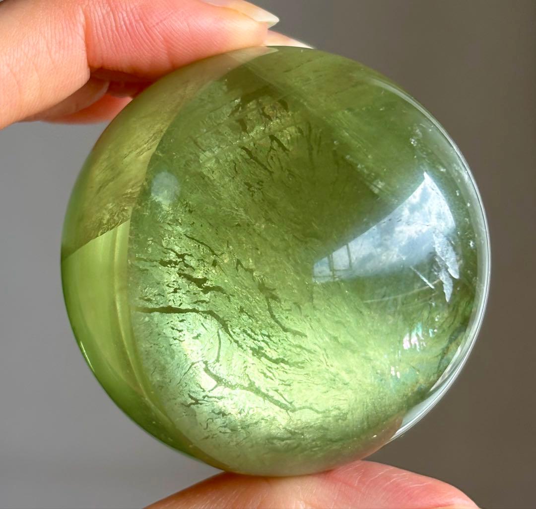レア　高品質　グリーンアップルフローライト　青リンゴ　スフィア